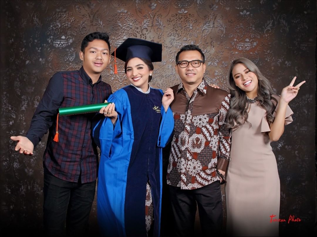 Galeri foto Artis Tarzan Photo Jakarta - hasil ke-23